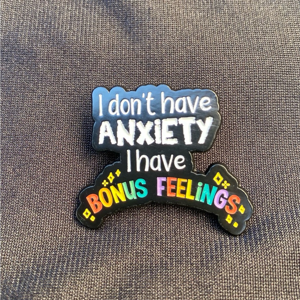 Reframe your thinking, change how you feel | Enamel pin/magnet helps with humor - Picture 1 of 2